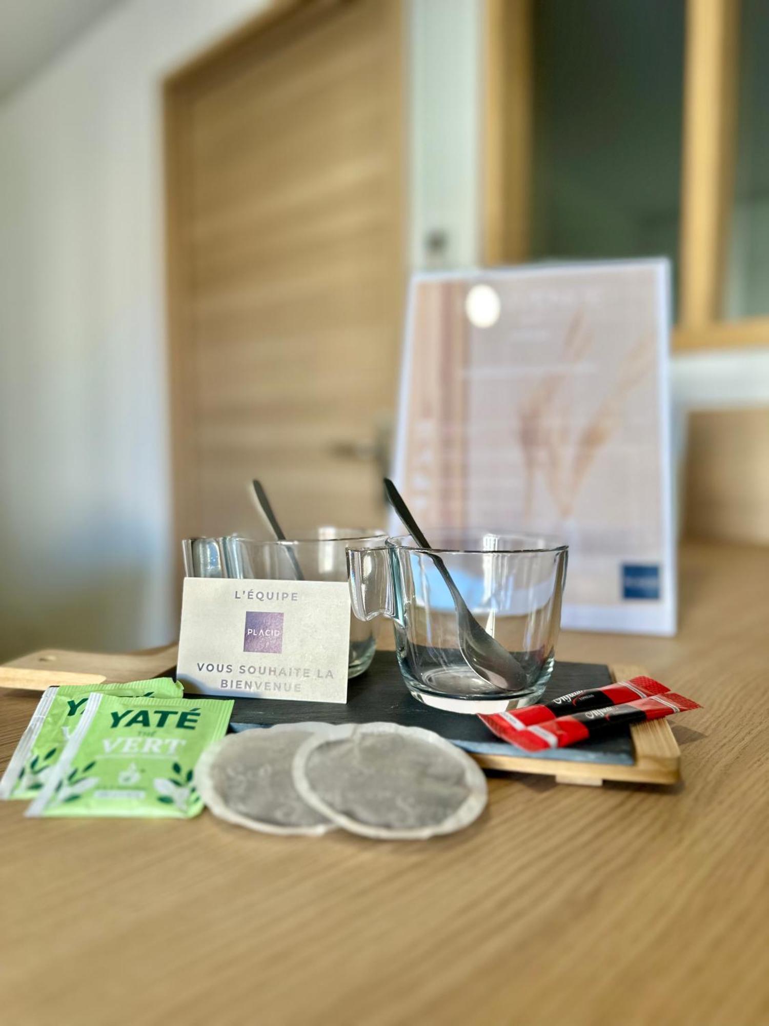 Au Coeur Des Arenes - Parking - Wifi - Clim Appartement